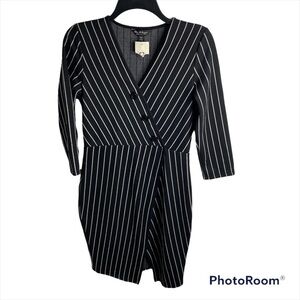Miss Selfridge Pin Striped Dress NWT Sz 6 Black White Long Sleeve Midi